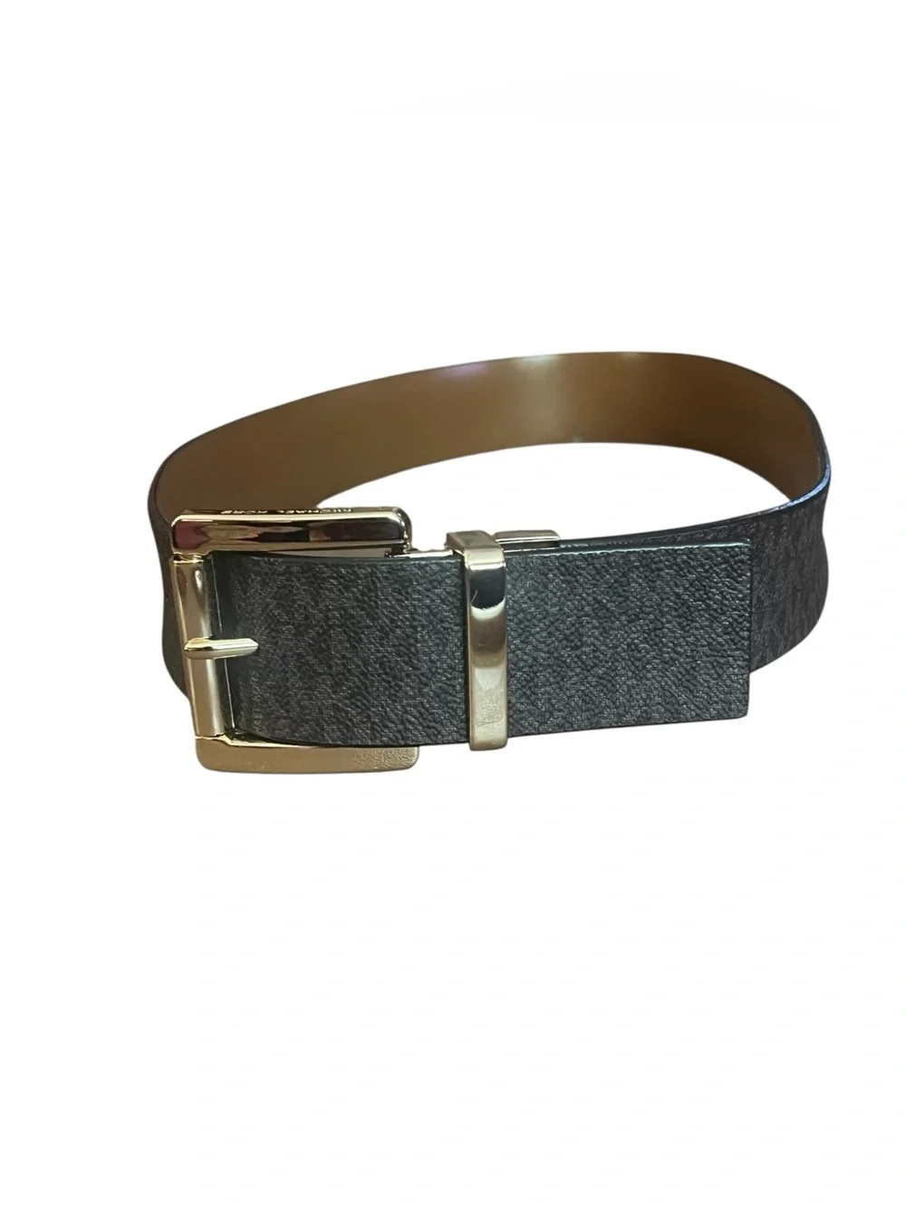 Michael Kors Leather Twist Reversible Belt.